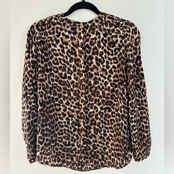 Button down shirt - Picture 1 of 3